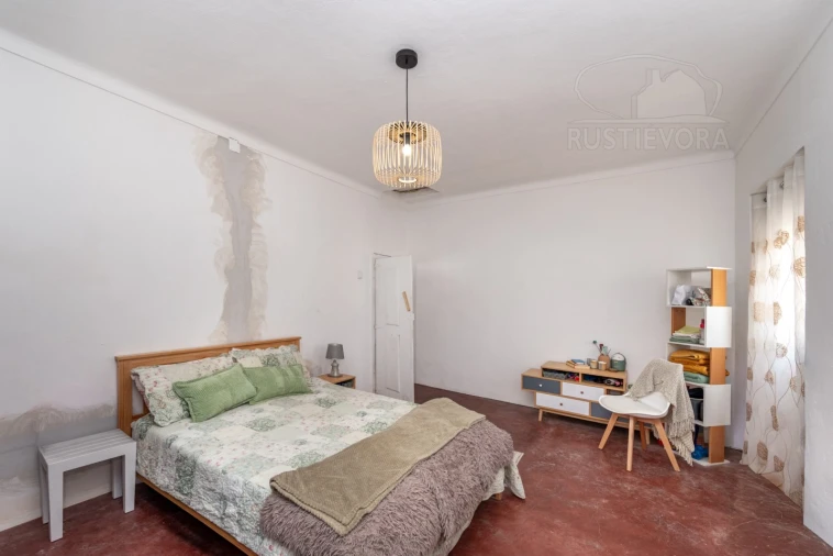 Moradia T2 para Venda em Cabeção Foto 18