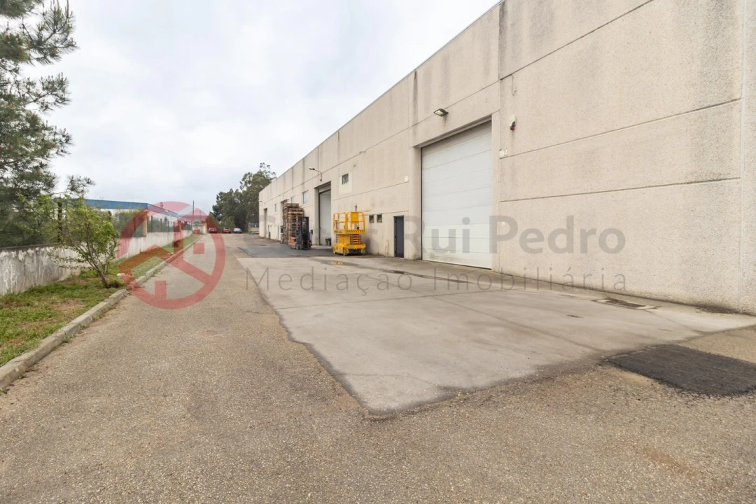 Armazém para Venda em Quinta do Anjo Foto 29