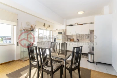 Apartamento T1 para Venda em Amora