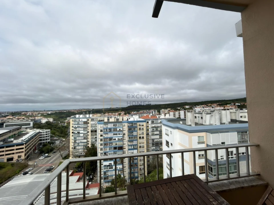 Apartamento T2 para Venda em Carnaxide e Queijas Foto 18