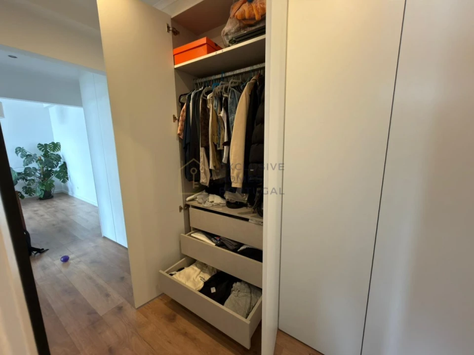 Apartamento T2 para Venda em Carnaxide e Queijas Foto 24