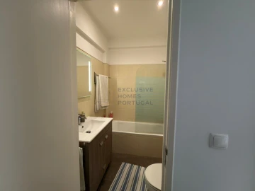 Apartamento T2 para Venda em Carnaxide e Queijas