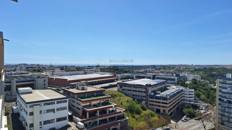 Apartamento T2 para Venda em Carnaxide e Queijas Foto 31