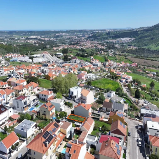 Terreno para Venda em Loures Foto 7