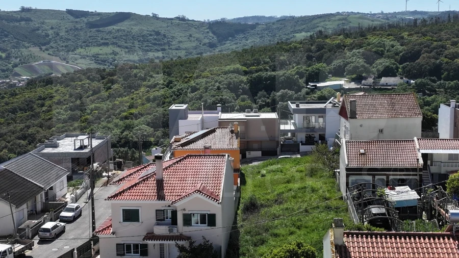 Terreno para Venda em Loures