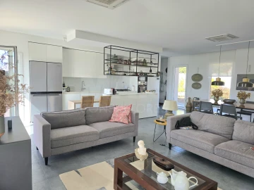 Moradia T6 para Venda em Alvorninha