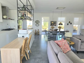 Moradia T6 para Venda em Alvorninha