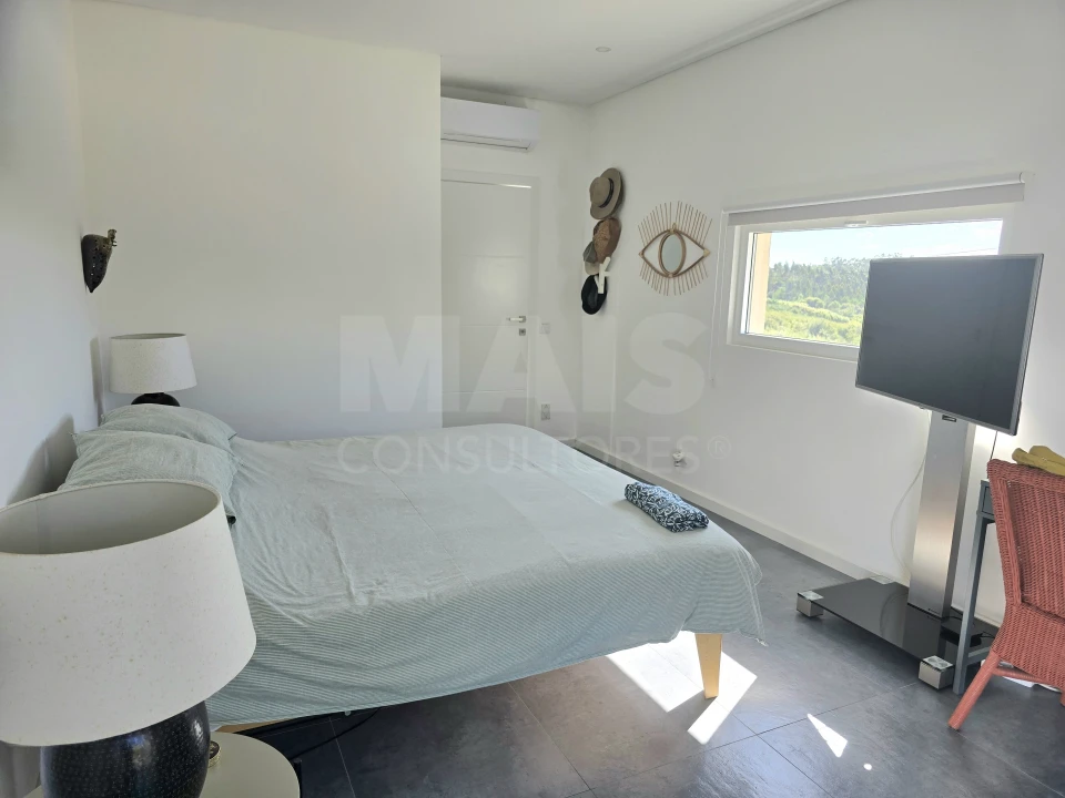 Moradia T6 para Venda em Alvorninha Foto 10