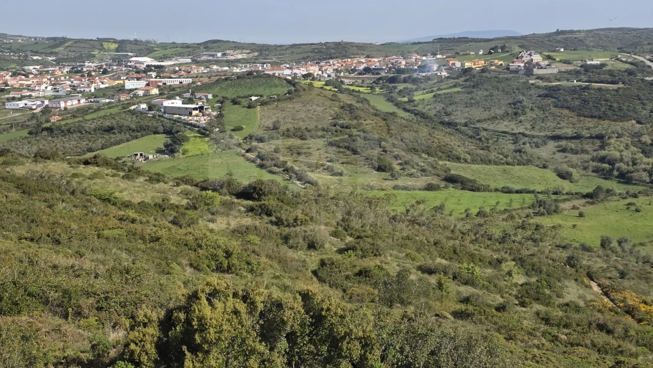 Terreno para Venda em Santiago dos Velhos Foto 9