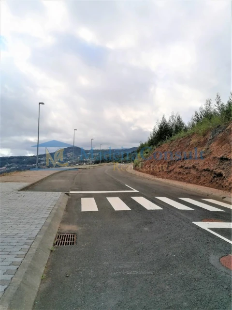 Terreno para Venda em Santa Cruz