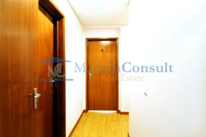 Apartamento T3 para Venda em Funchal (São Pedro)