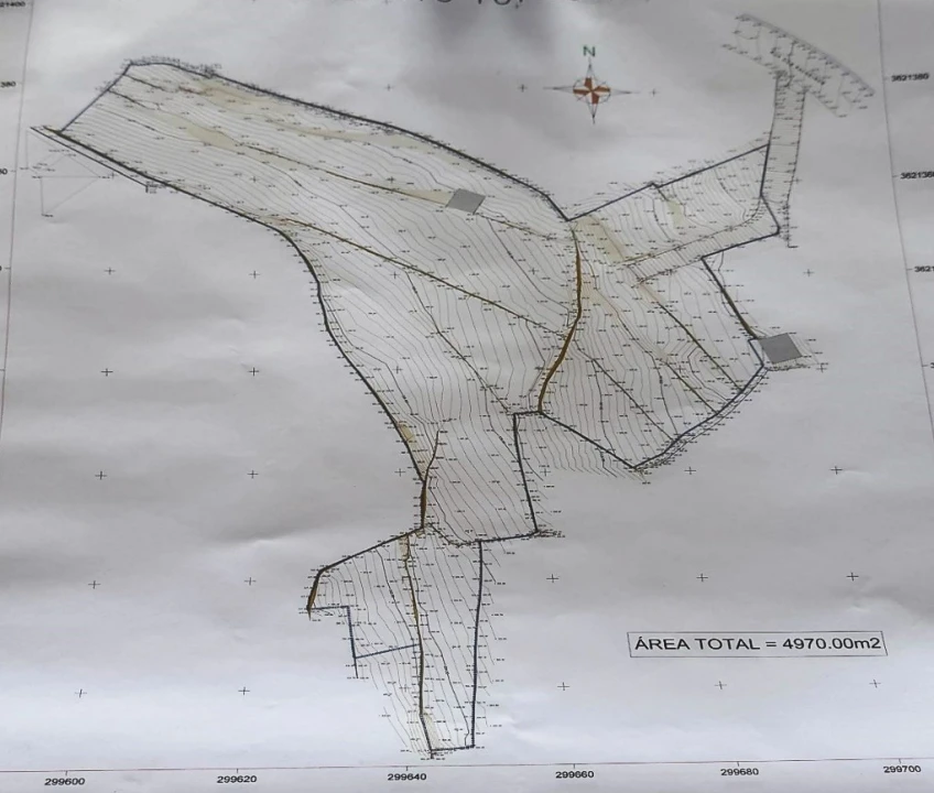 Terreno para Venda em Arco da Calheta Foto 8