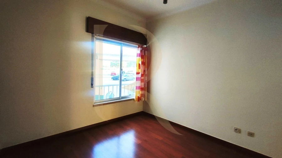 Apartamento T2 para Venda em Amora Foto 10