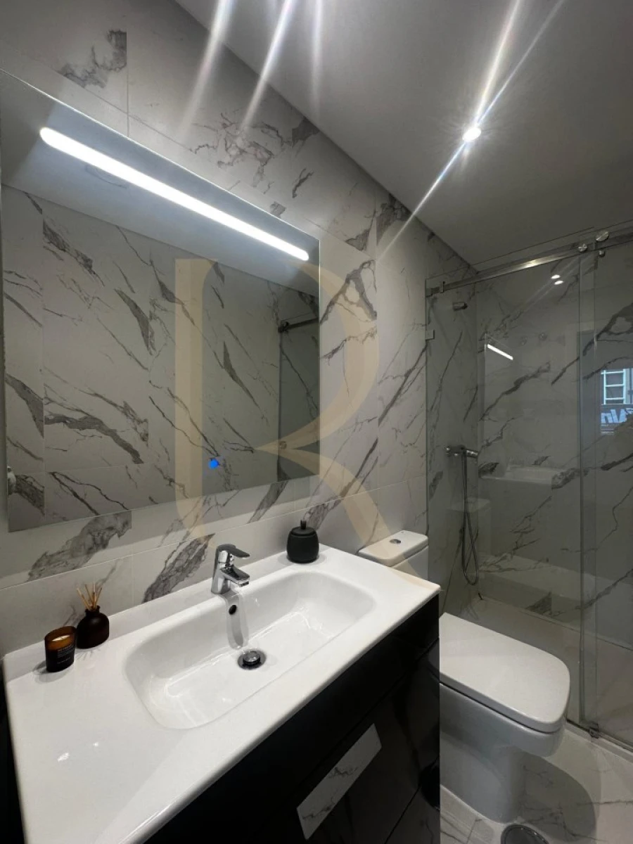 Apartamento T2 para Venda em Almada, Cova da Piedade, Pragal e Cacilhas Foto 17
