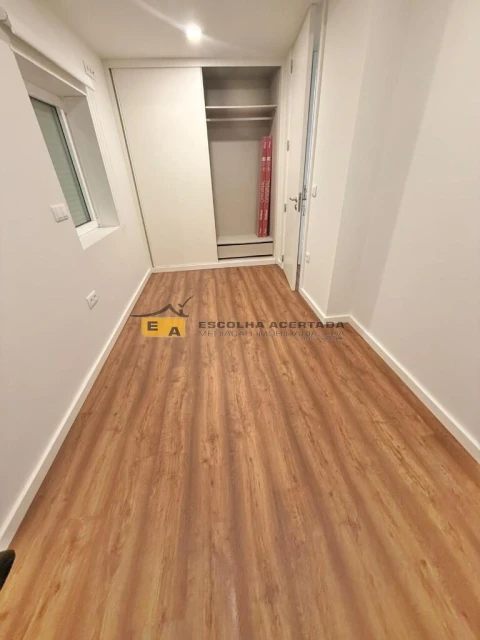 Apartamento T2 para Venda em Gondomar (São Cosme), Valbom e Jovim