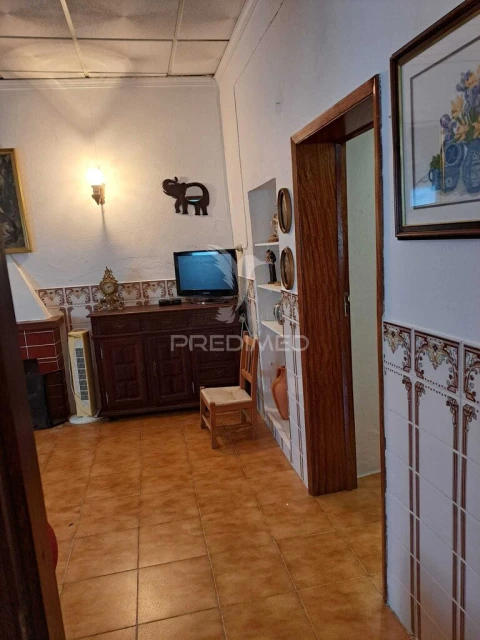 Moradia T1 para Venda em Pias