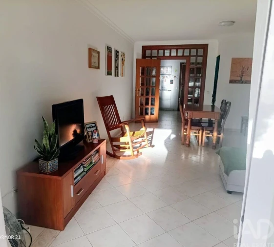 Apartamento T1 para Venda em Quarteira Foto 14