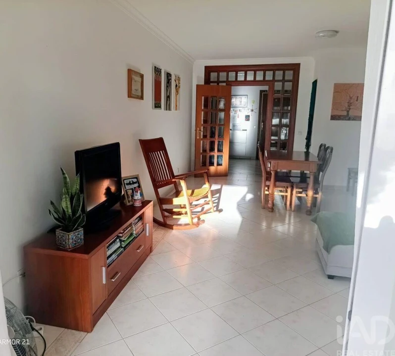 Apartamento T1 para Venda em Quarteira Foto 14