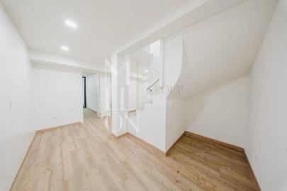 Apartamento T2 para Venda em Cedofeita, Santo Ildefonso, Sé, Miragaia, São Nicolau e Vitória