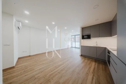 Apartamento T2 para Venda em Cedofeita, Santo Ildefonso, Sé, Miragaia, São Nicolau e Vitória