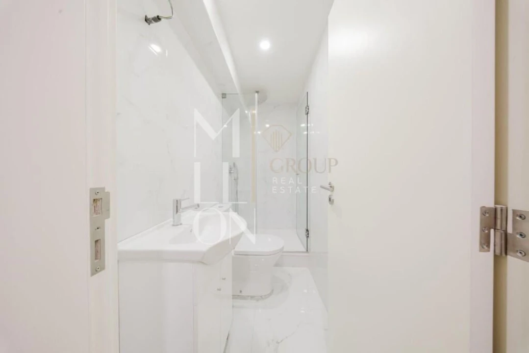 Apartamento T2 para Venda em Cedofeita, Santo Ildefonso, Sé, Miragaia, São Nicolau e Vitória Foto 13