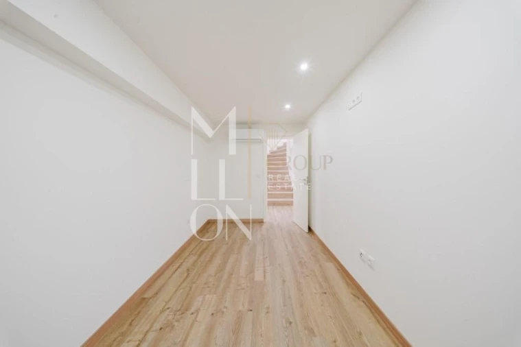Apartamento T2 para Venda em Cedofeita, Santo Ildefonso, Sé, Miragaia, São Nicolau e Vitória Foto 17