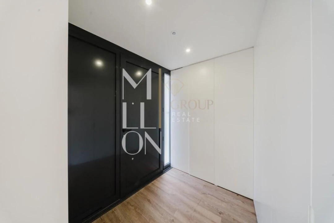 Apartamento T2 para Venda em Cedofeita, Santo Ildefonso, Sé, Miragaia, São Nicolau e Vitória Foto 21