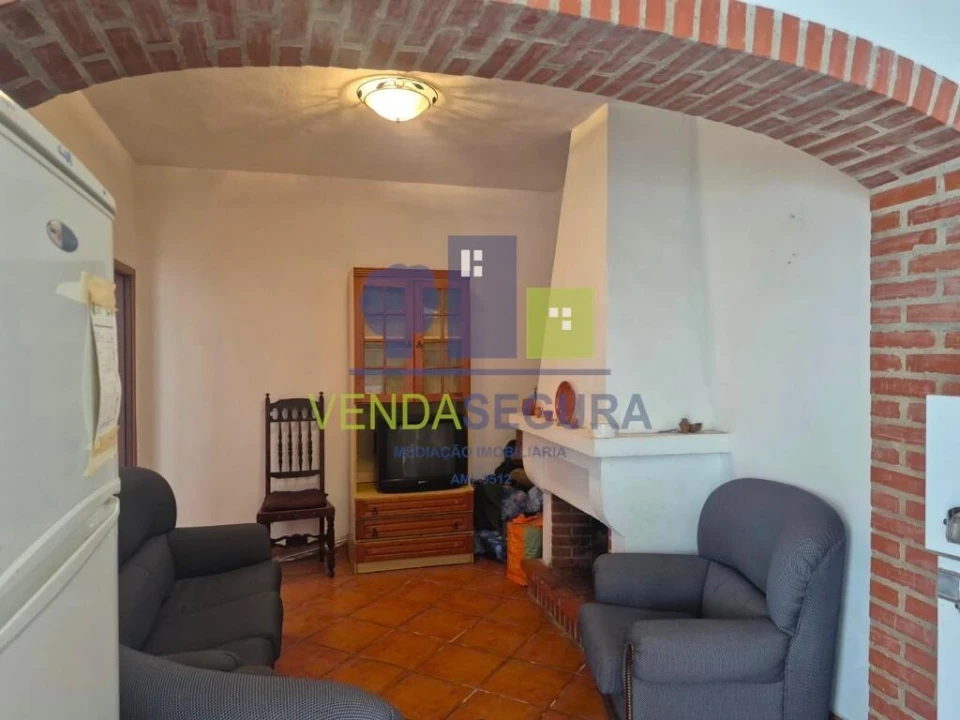 Moradia T2 para Venda em Safara e Santo Aleixo da Restauração Foto 3