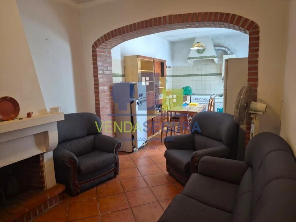Moradia T2 para Venda em Safara e Santo Aleixo da Restauração Foto 4