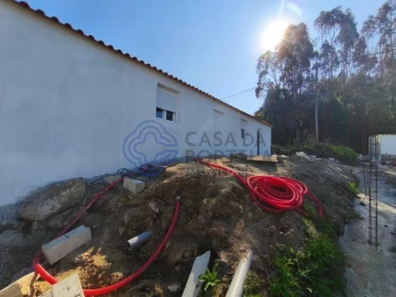Moradia T2 para Venda em Maxial e Monte Redondo
