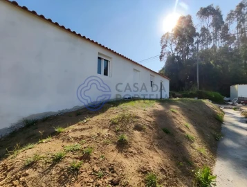 Moradia T2 para Venda em Maxial e Monte Redondo
