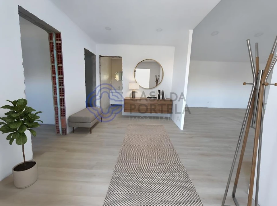 Moradia T2 para Venda em Maxial e Monte Redondo Foto 6