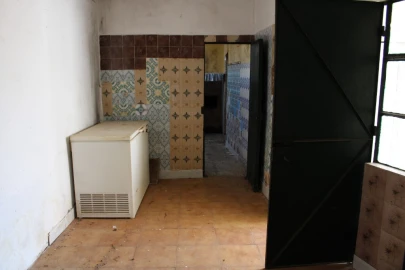 Moradia T4 para Venda em Aldeia do Mato e Souto