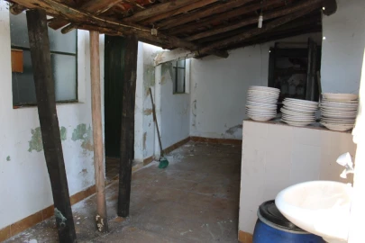 Moradia T4 para Venda em Aldeia do Mato e Souto