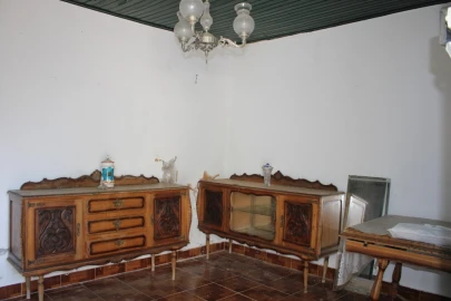 Moradia T4 para Venda em Aldeia do Mato e Souto