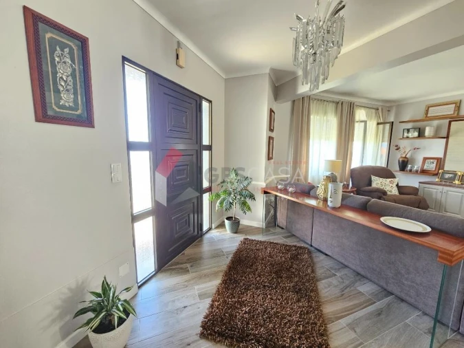 Moradia T4 para Venda em São Sebastião Foto 6