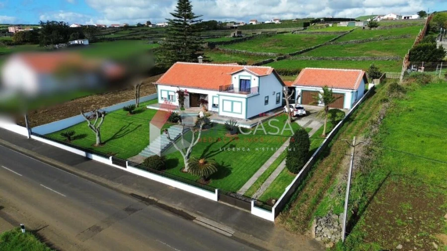 Moradia T4 para Venda em São Sebastião Foto 51