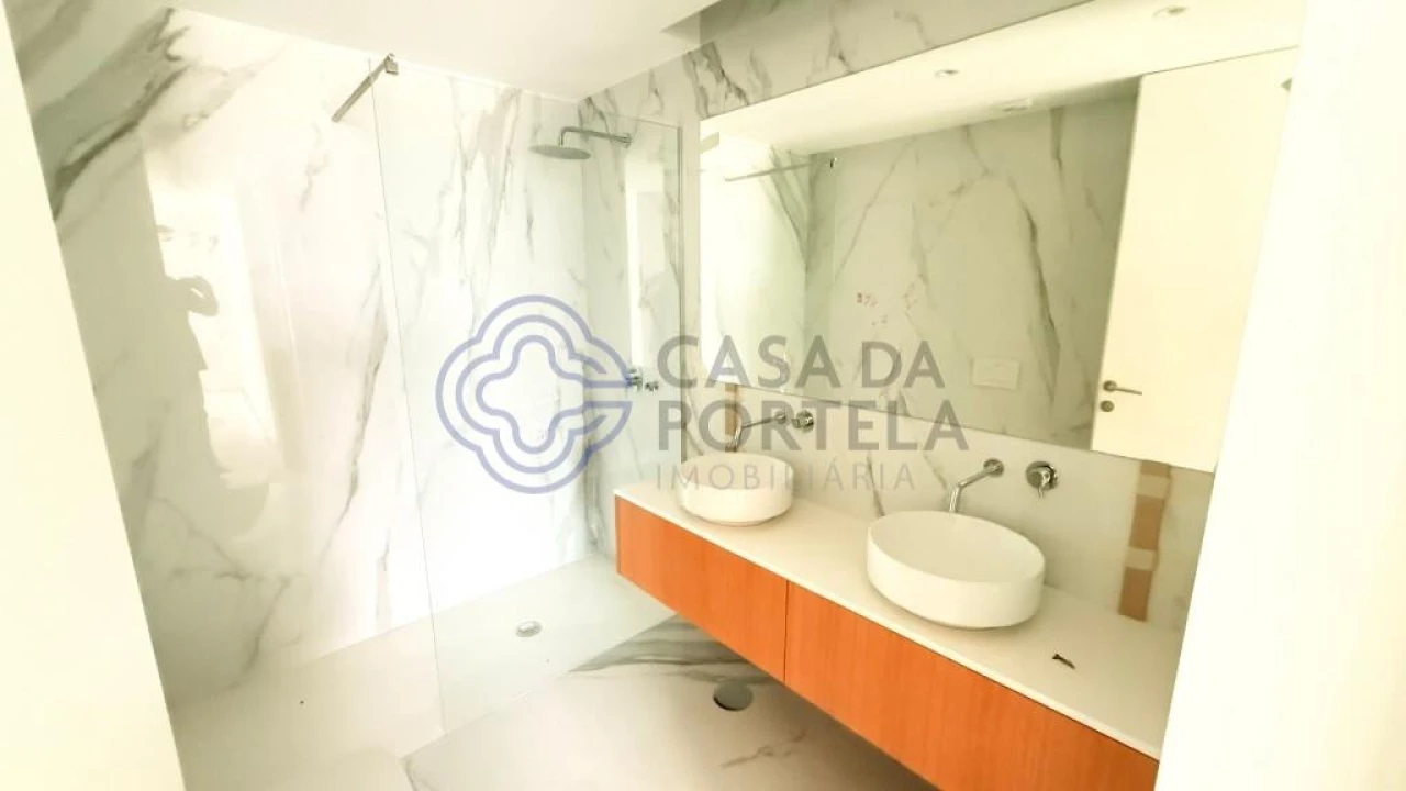 Apartamento T2 para Venda em Canidelo Foto 18