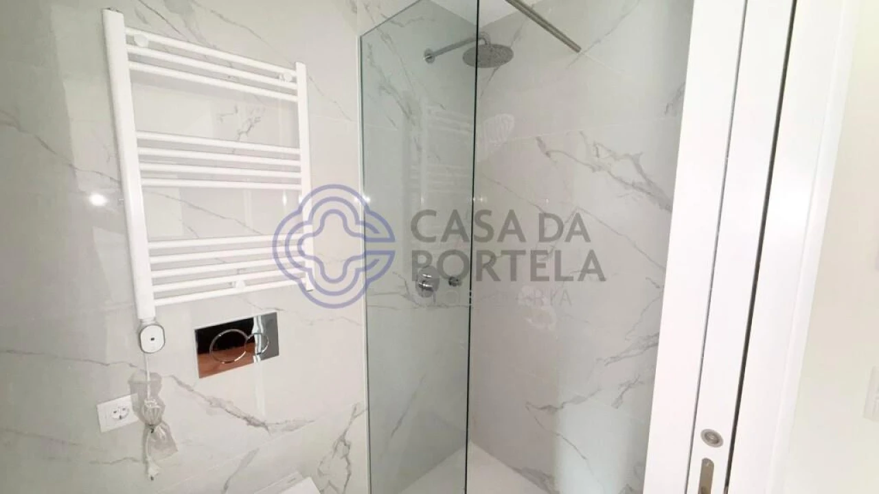 Apartamento T2 para Venda em Canidelo Foto 13