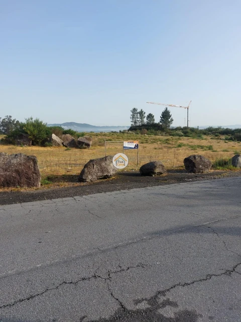 Terreno para Venda em Meinedo