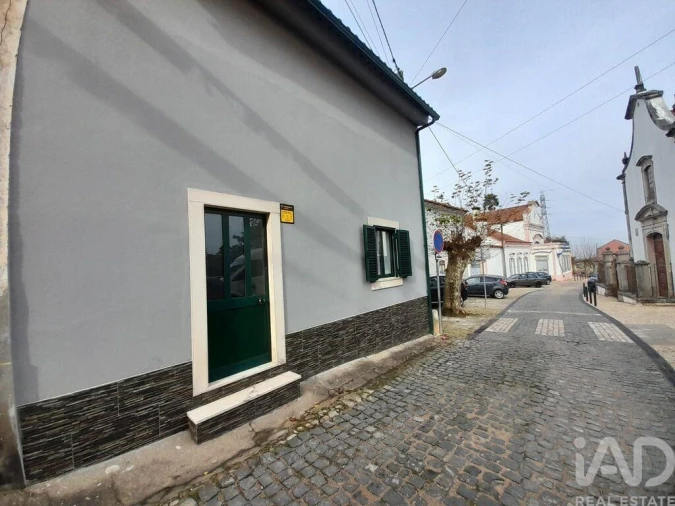 Moradia T2 para Venda em Abrunheira, Verride e Vila Nova da Barca Foto 5