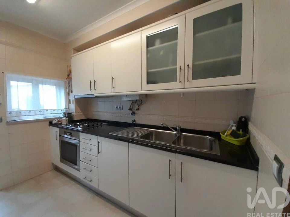 Moradia T2 para Venda em Abrunheira, Verride e Vila Nova da Barca Foto 3