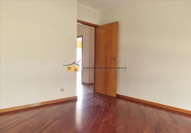 Apartamento T3 para Venda em Rio Tinto Foto 4