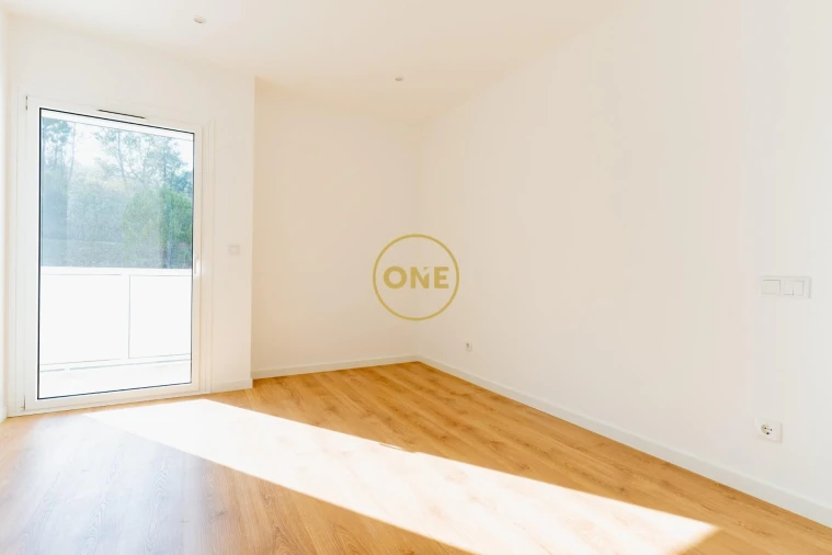Apartamento T2 para Venda em Sé Nova, Santa Cruz, Almedina e São Bartolomeu Foto 10