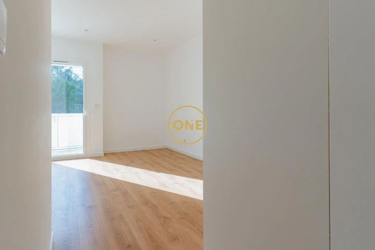 Apartamento T2 para Venda em Sé Nova, Santa Cruz, Almedina e São Bartolomeu Foto 8