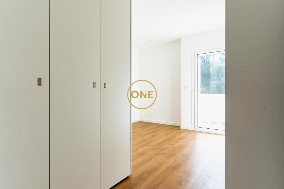 Apartamento T2 para Venda em Sé Nova, Santa Cruz, Almedina e São Bartolomeu Foto 11