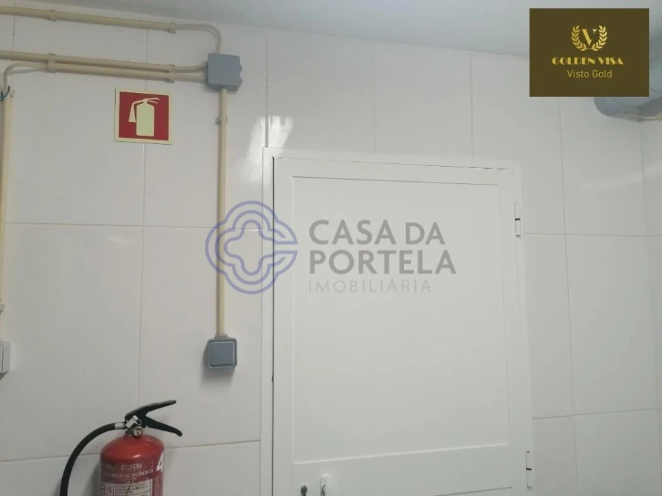 Negócio para Arrendamento em Arcozelo Foto 20