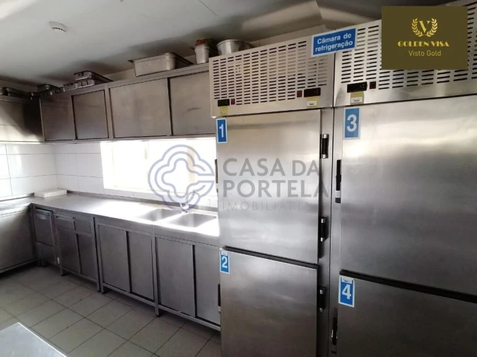 Negócio para Arrendamento em Arcozelo Foto 9