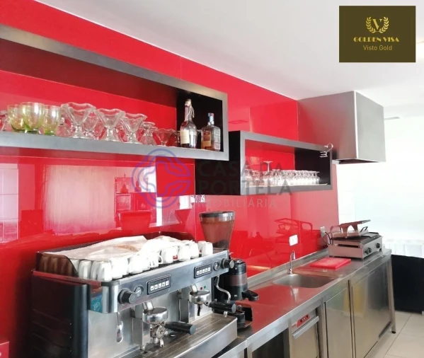 Negócio para Arrendamento em Arcozelo Foto 6