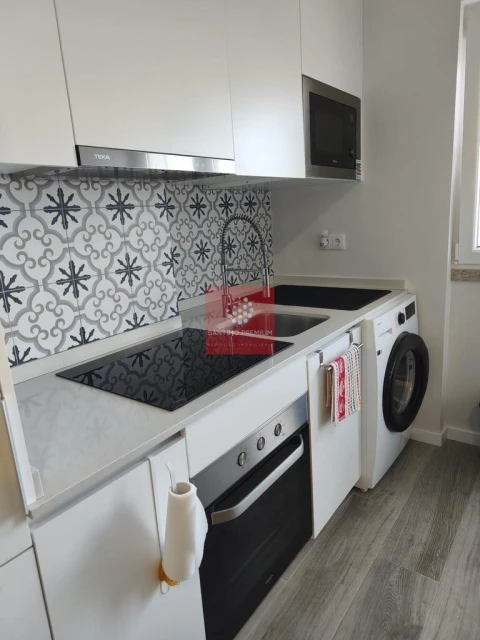 Apartamento T1 para Venda em Alfragide